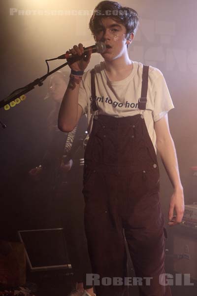 DECLAN MCKENNA - 2017-02-07 - PARIS - Point Ephemere - 